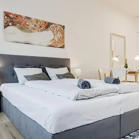 Mala Strana - Historical Center Apartamento